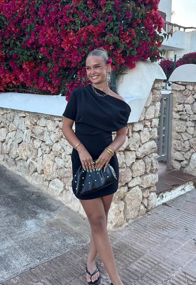 Famous Online Store Black dress off shoulder