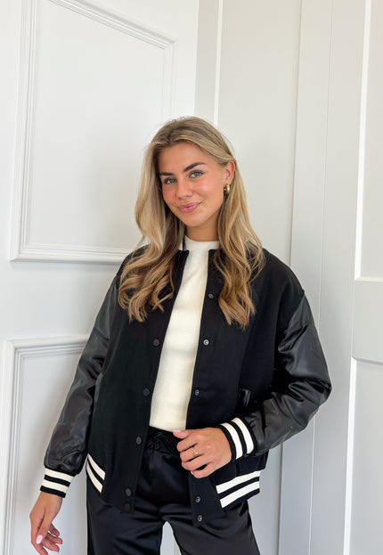 Famous Online Store Bomberjack Jennifer zwart