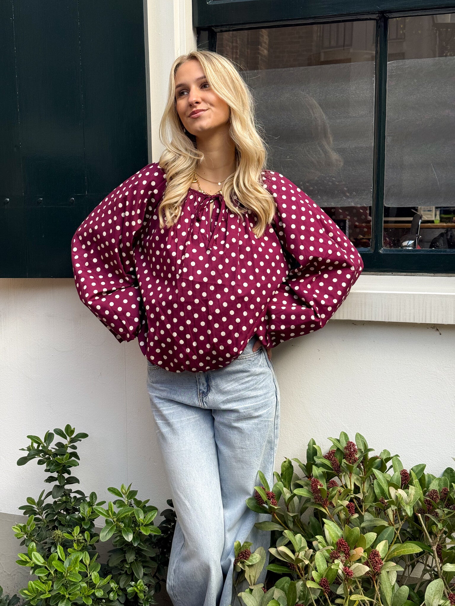 Lange mouwen polkadots bordeaux| Blouse met stippen – Famous
