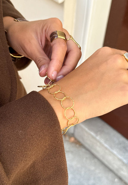 Famous Online Store Circle of Gold armband