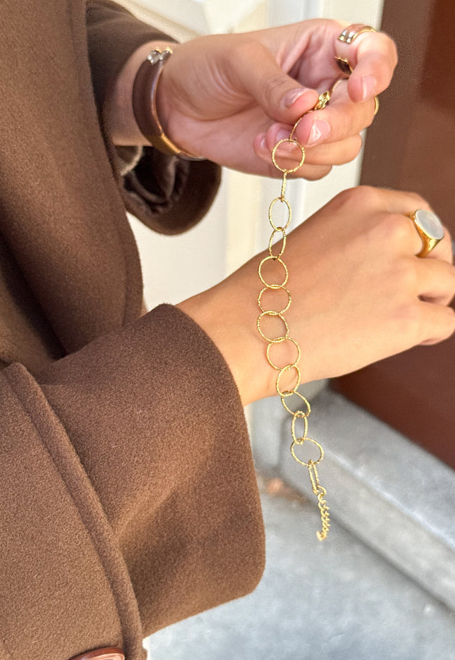 Famous Online Store Circle of Gold armband