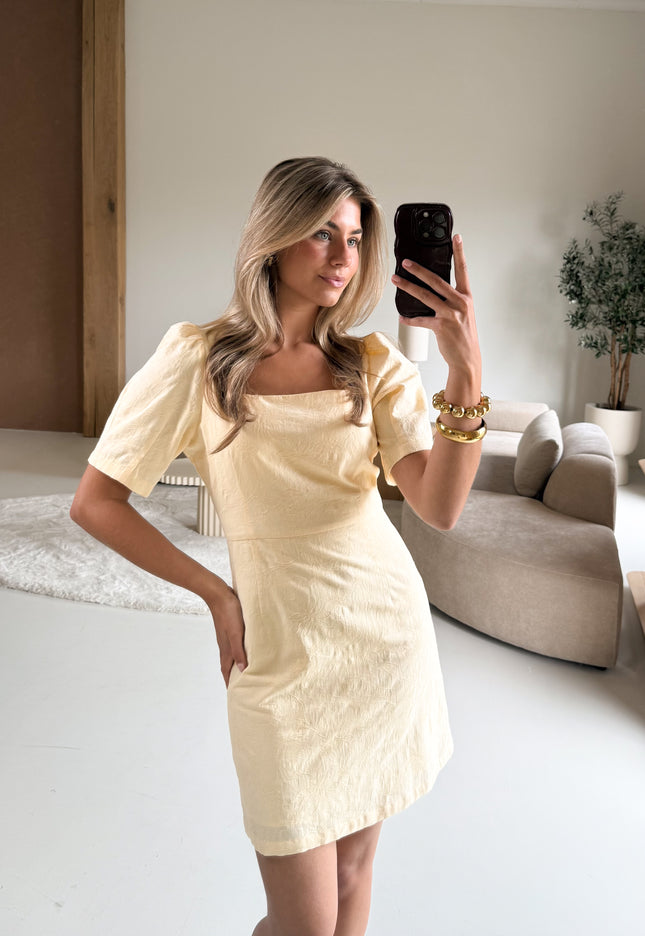 Famous Online Store Jurk Izzy geel