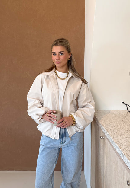 Famous Online Store Millie jas beige