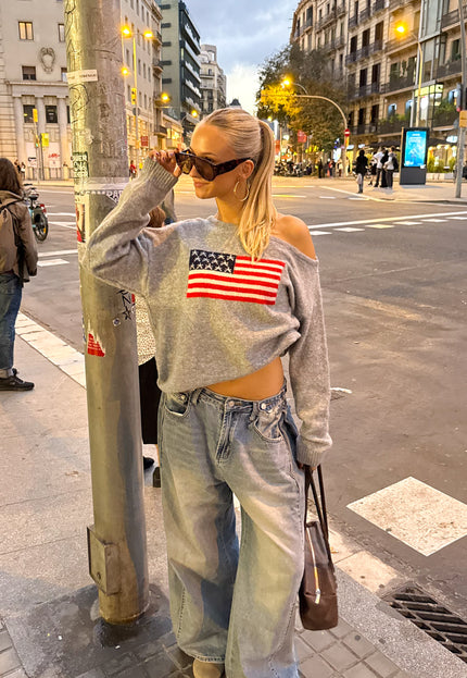 Famous Online Store Off shoulder America sweater grijs