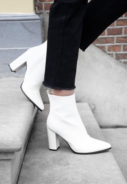 Famous Online Store One more white croco - MAAT 36 & 37