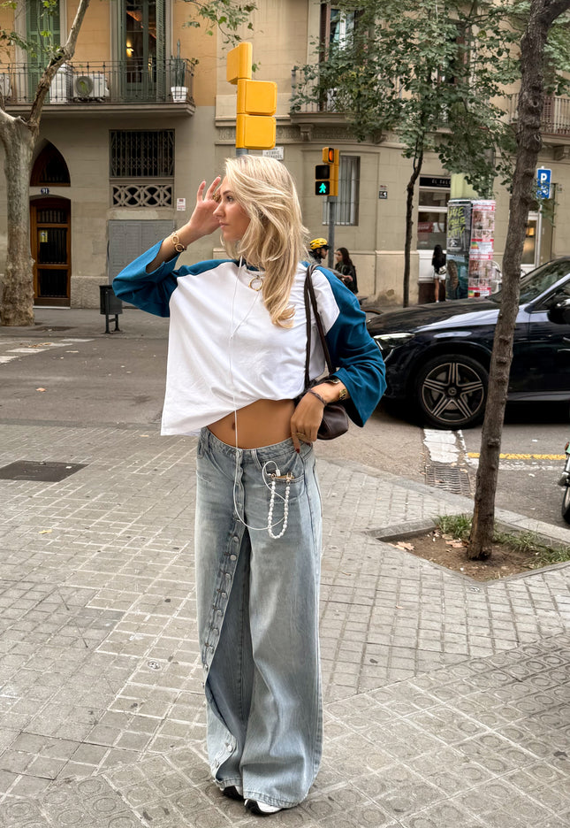 Famous Online Store Oversized button jeans