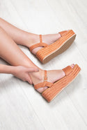 Famous Online Store Sandaal platform