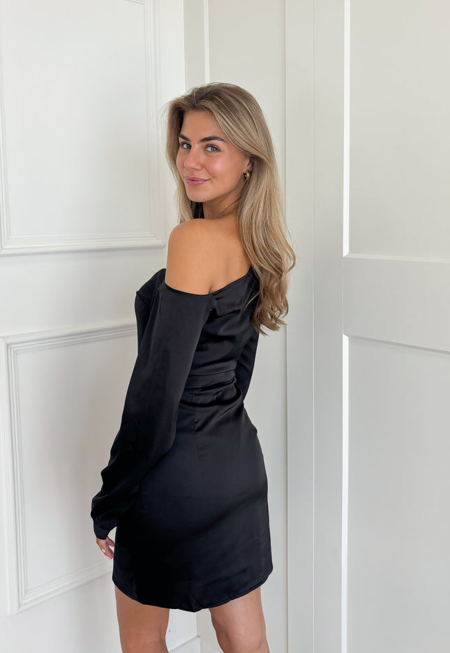 Famous Online Store Satin dress Jessy zwart
