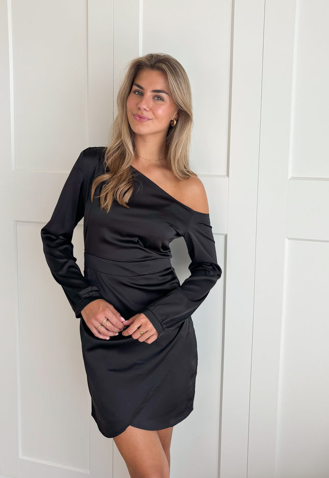 Famous Online Store Satin dress Jessy zwart