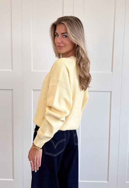 Famous Online Store Trui Maren geel