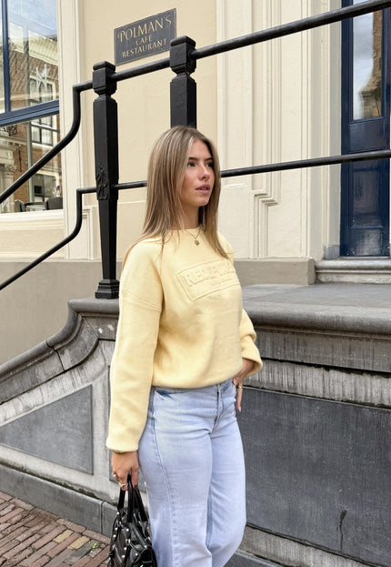 Famous Online Store Trui Maren geel