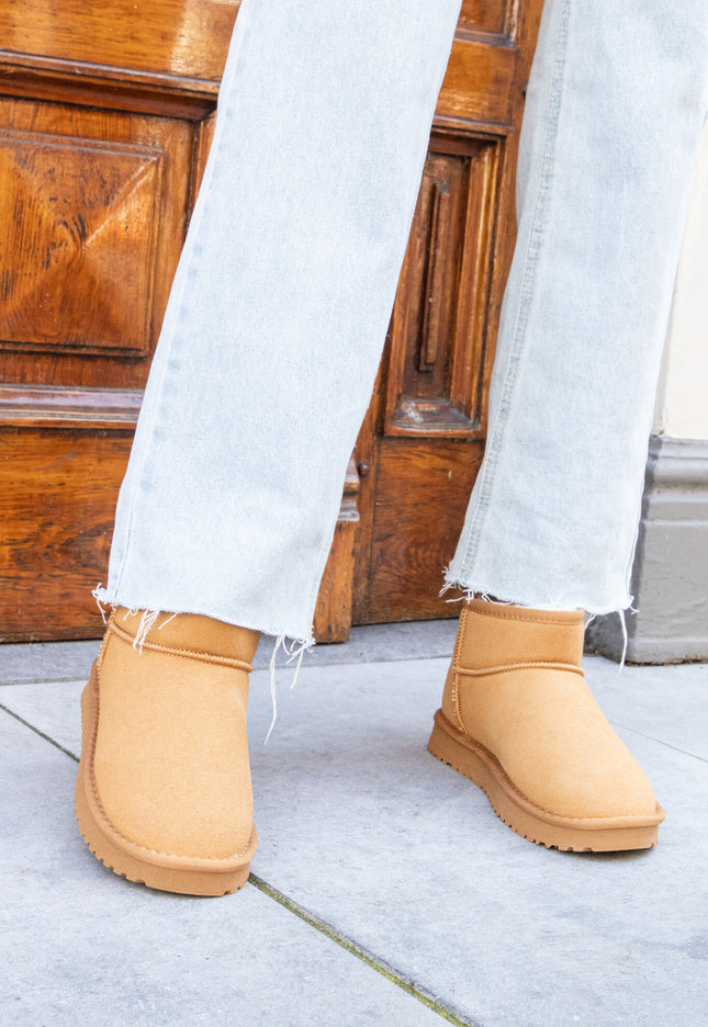 Famous Online Store Uggies camel