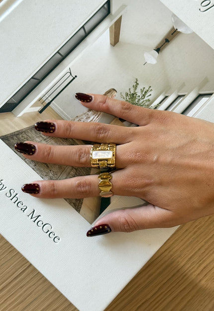 Famous Online Store Vivi ring