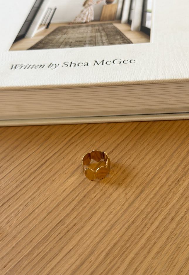 Famous Online Store Vivi ring