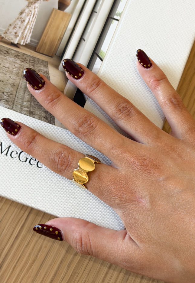 Famous Online Store Vivi ring