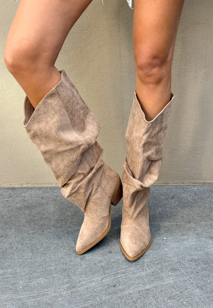 Famous Online Store Wide fit boots Isa