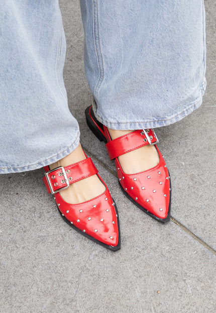 Famous Puntige loafers studs rood