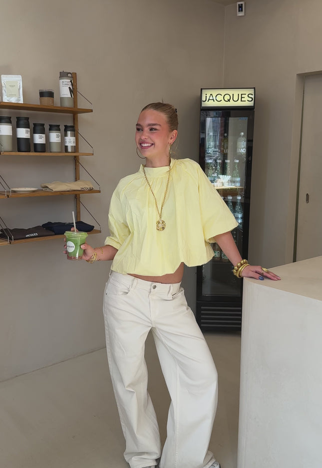 Jess blouse butter yellow