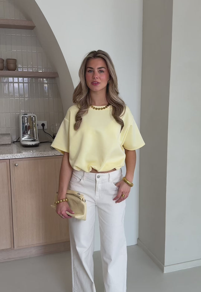 Mia tshirt butter yellow